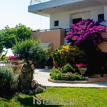 Aiolis Fourka Moodsolutions Living بيت للعطل