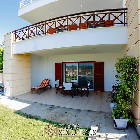 Aiolis Fourka Moodsolutions Living *